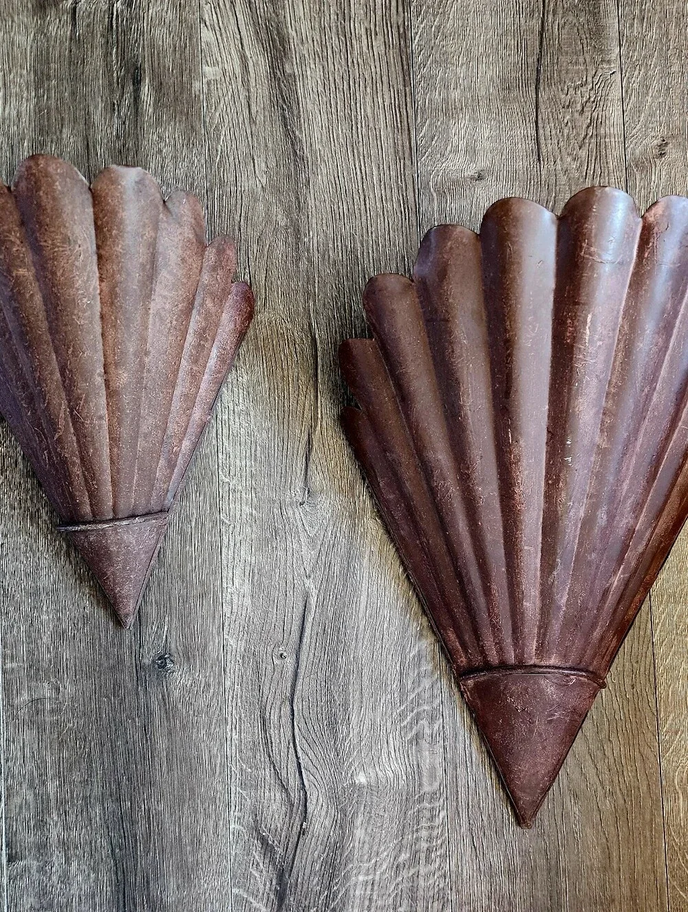 Rustic Brown Metal Wall Decor/Wall Sconce For Flowers